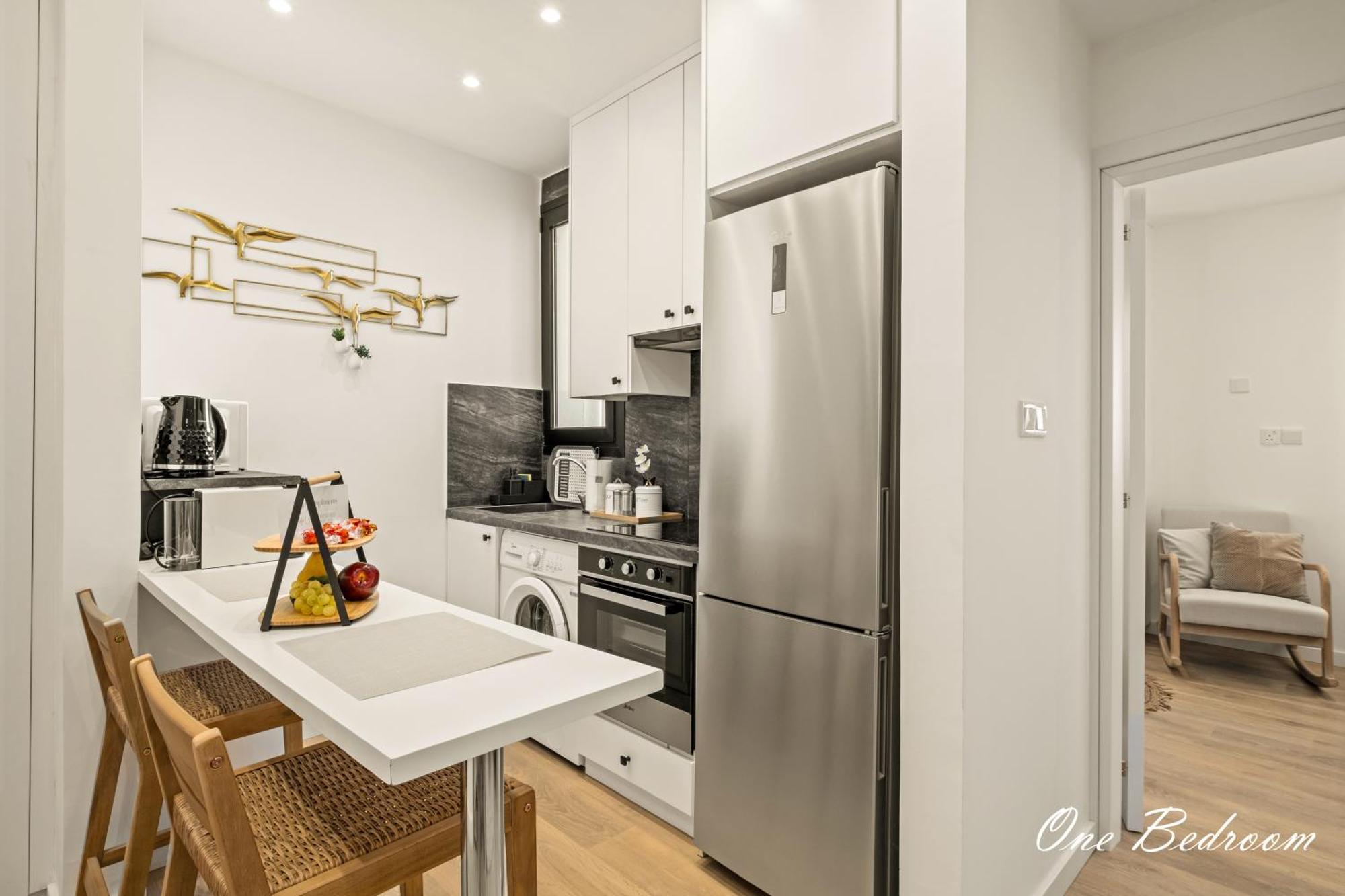 Lazuli Hermes Apartments Ларнака Екстериор снимка