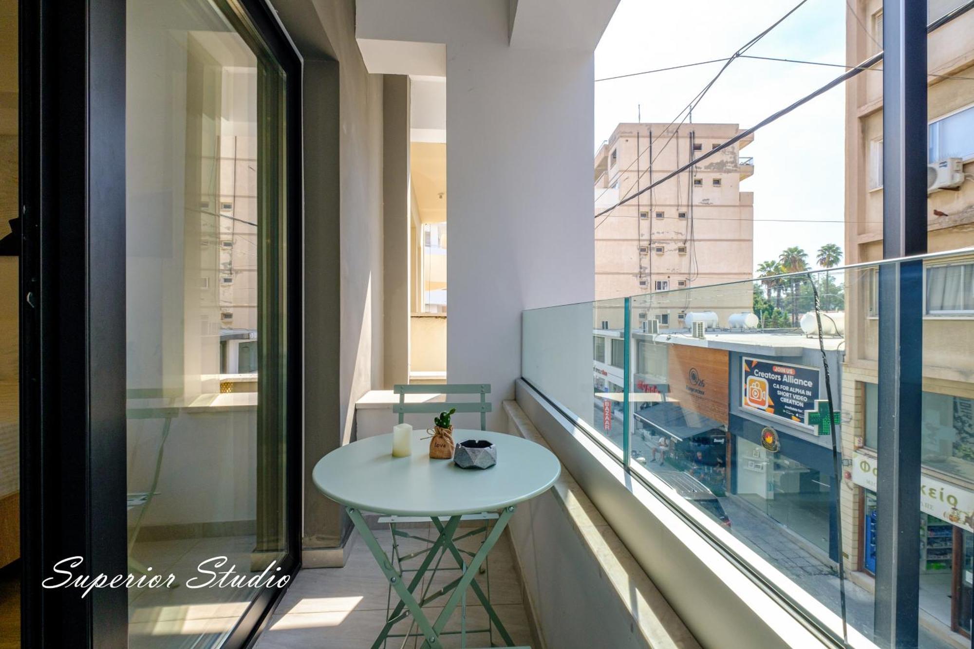 Lazuli Hermes Apartments Ларнака Екстериор снимка